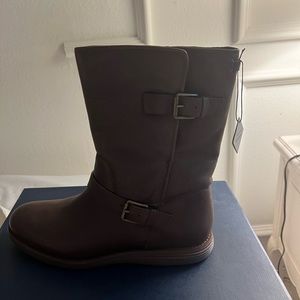 NIB Cole Haan brown waterproof boots size 9
